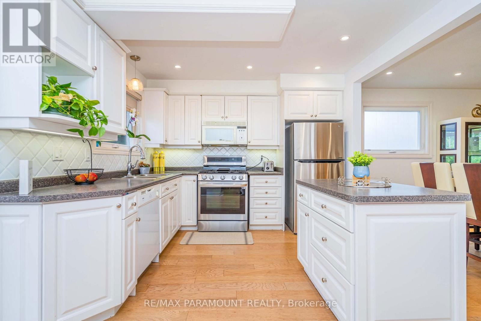 43 BROMLEY CRESCENT Image 15