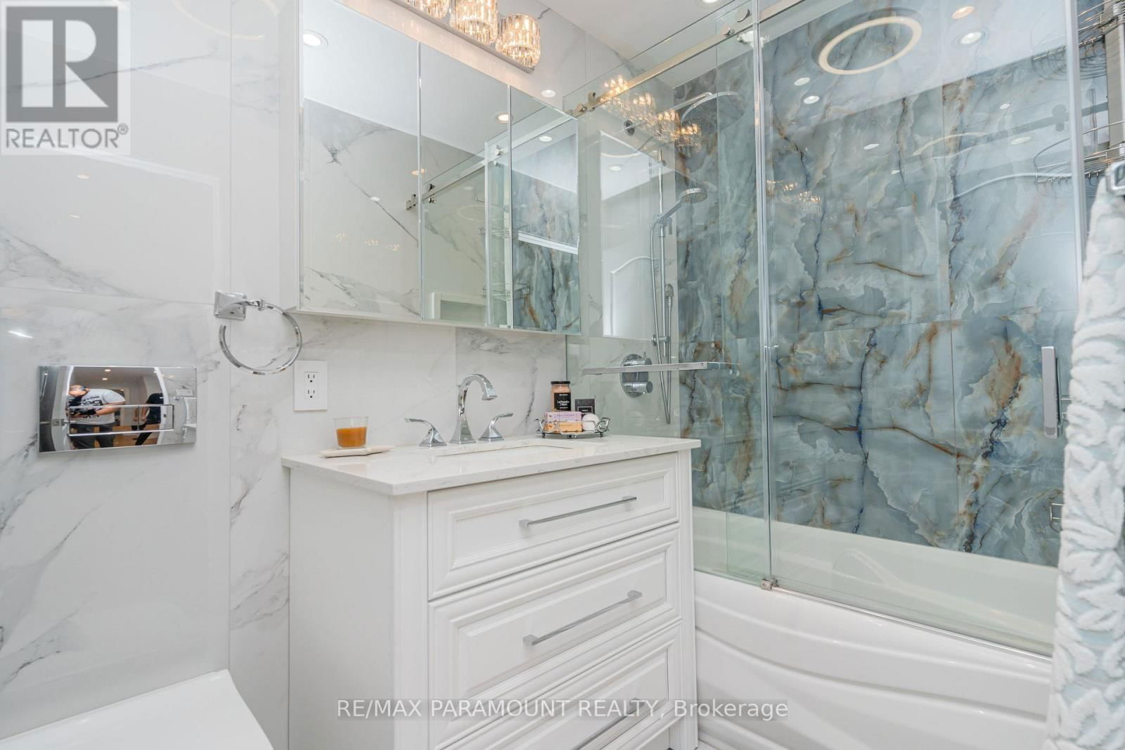 43 BROMLEY CRESCENT Image 28
