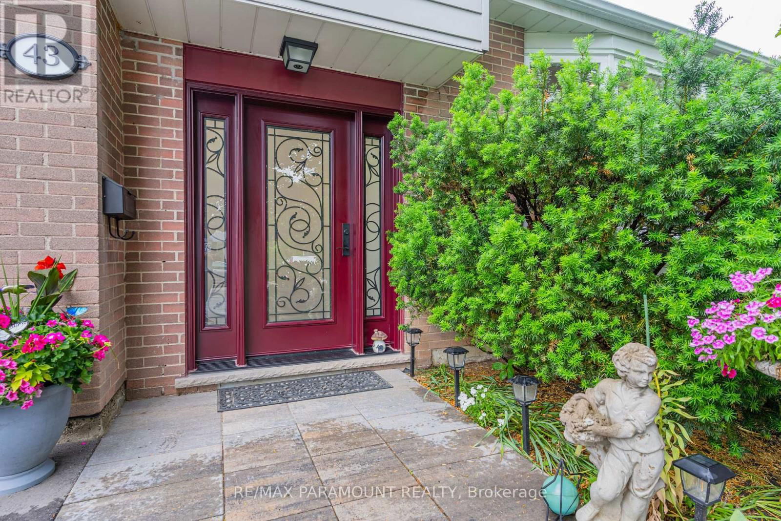 43 BROMLEY CRESCENT Image 3