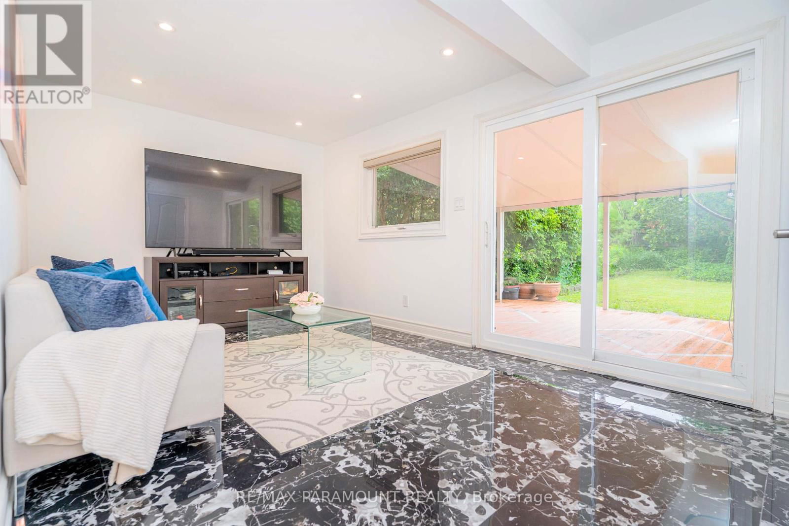 43 BROMLEY CRESCENT Image 5