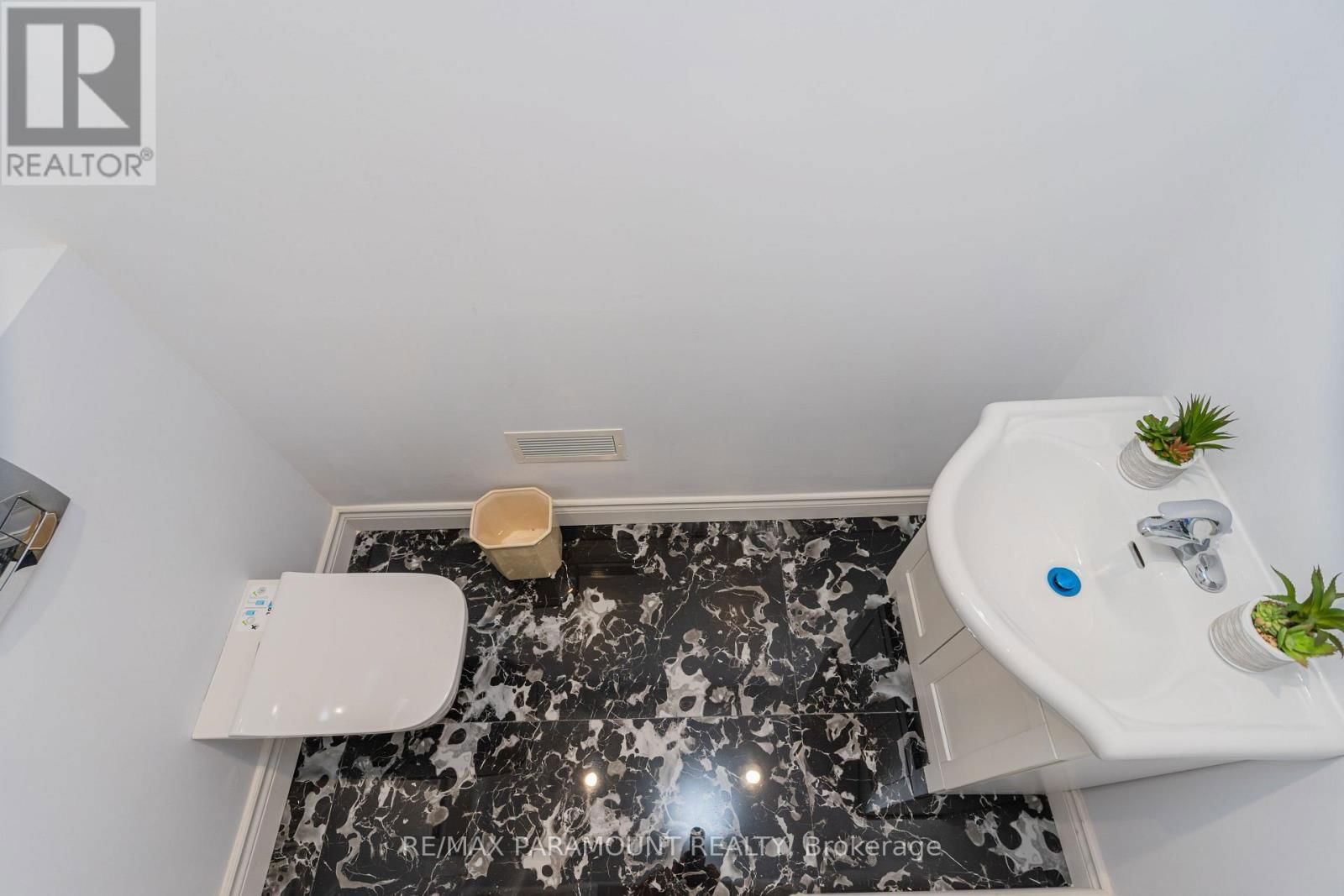 43 BROMLEY CRESCENT Image 7