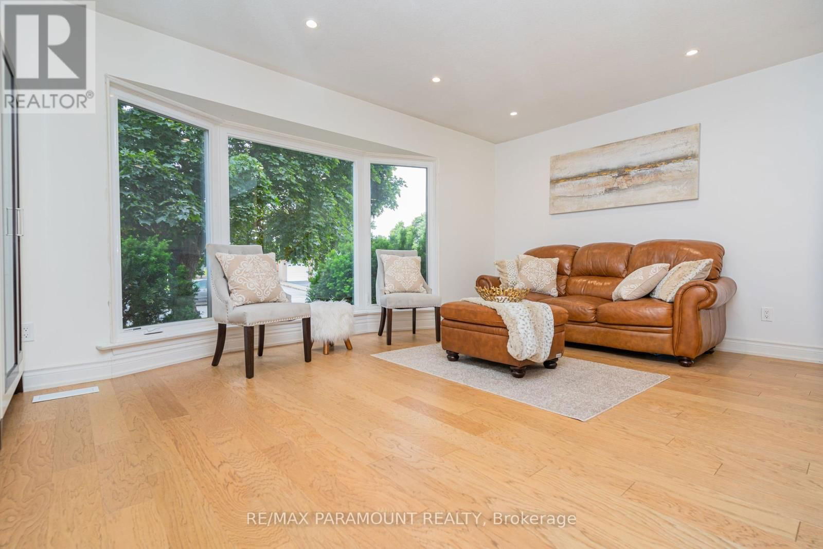 43 BROMLEY CRESCENT Image 8