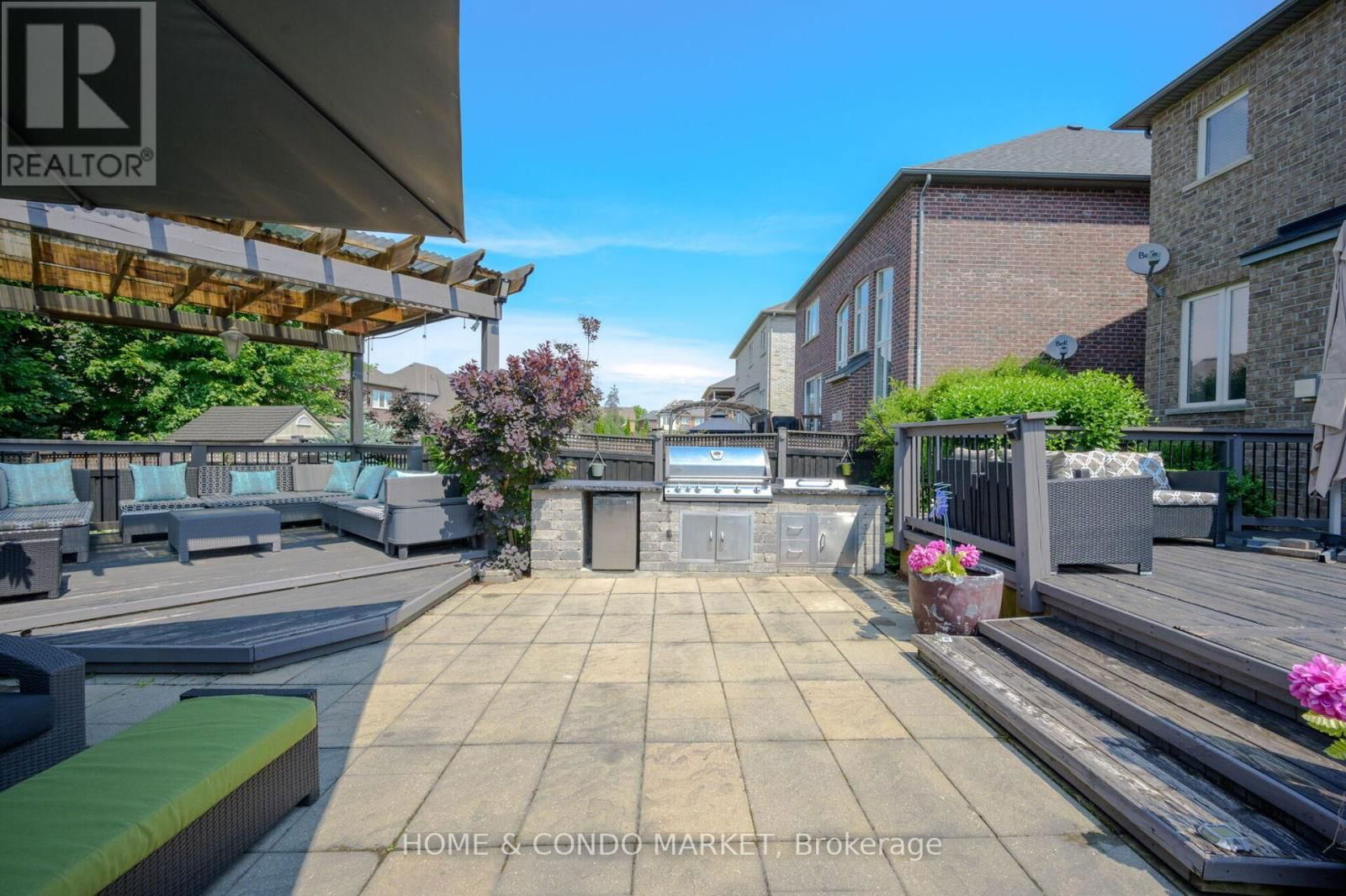 31 COTTONFIELD CIRCLE Image 37