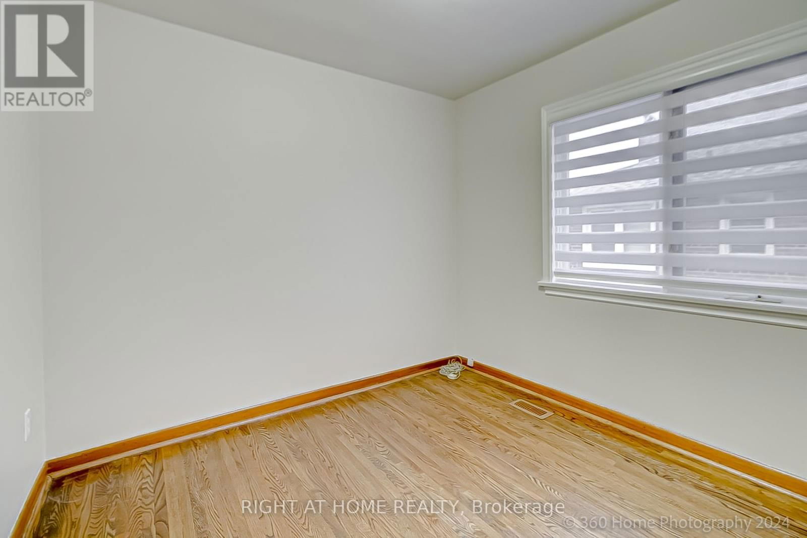19 MARTINI DRIVE Image 17