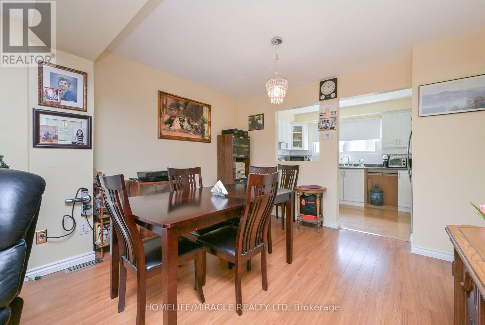 92 PERMFIELD PATH Image 14