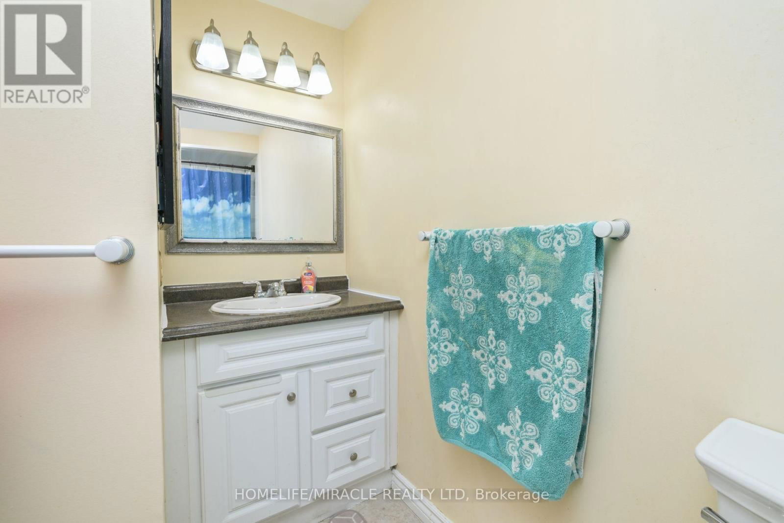 92 PERMFIELD PATH Image 22
