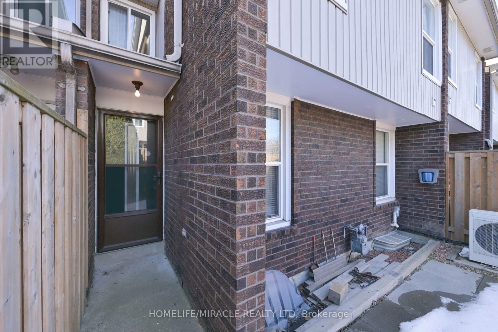 92 PERMFIELD PATH Image 4