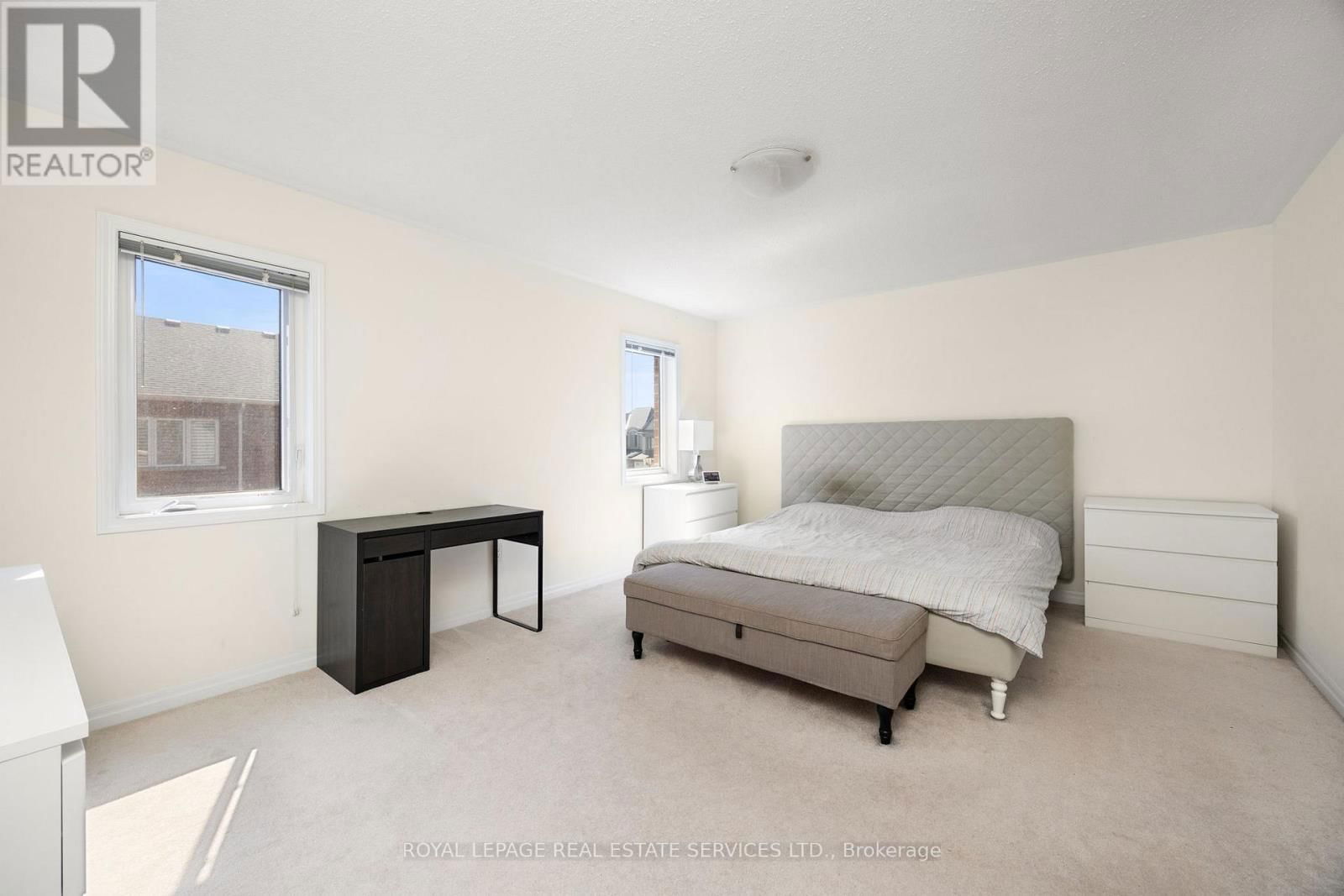 142 BEAVERIDGE AVENUE Image 18