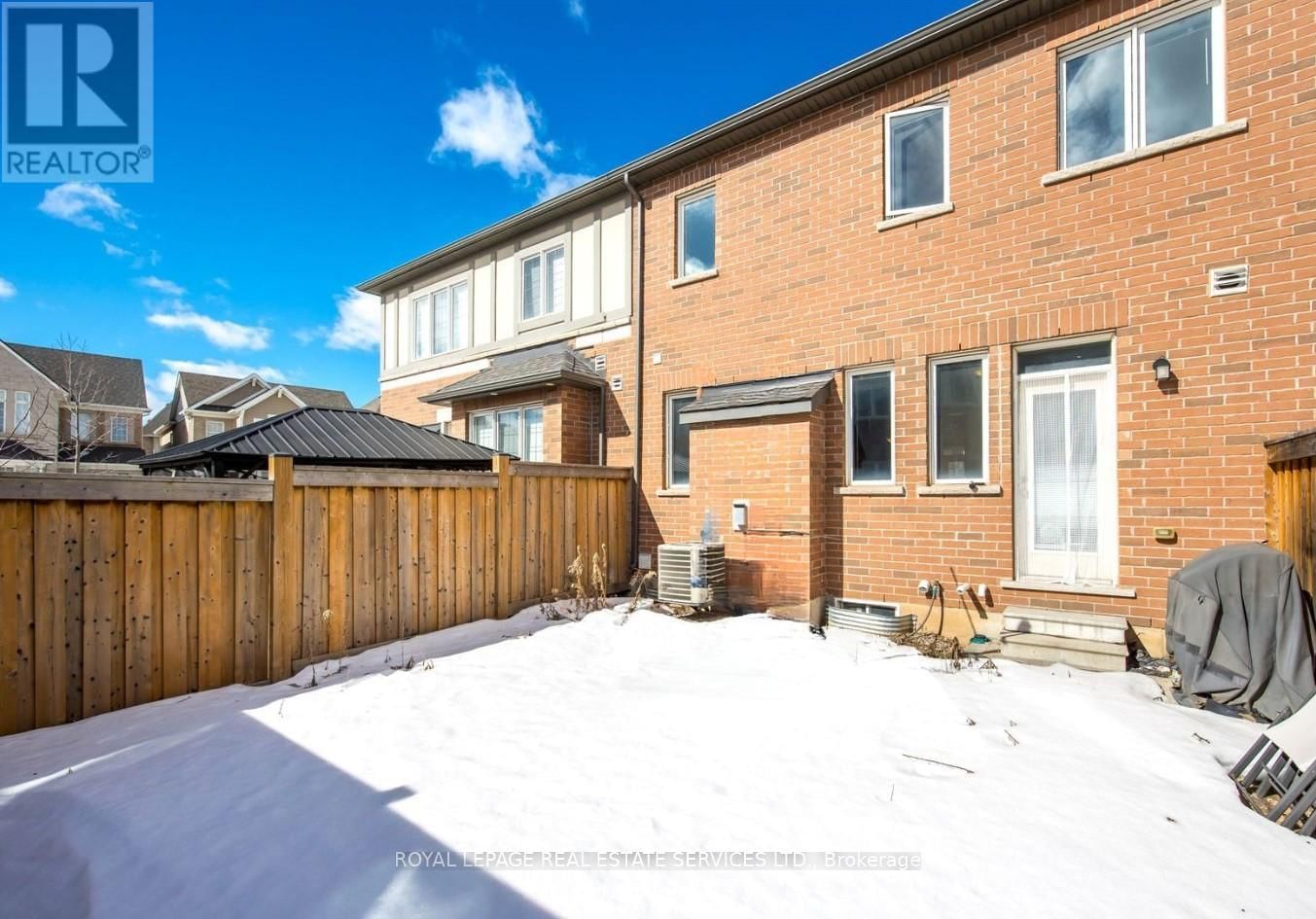142 BEAVERIDGE AVENUE Image 24