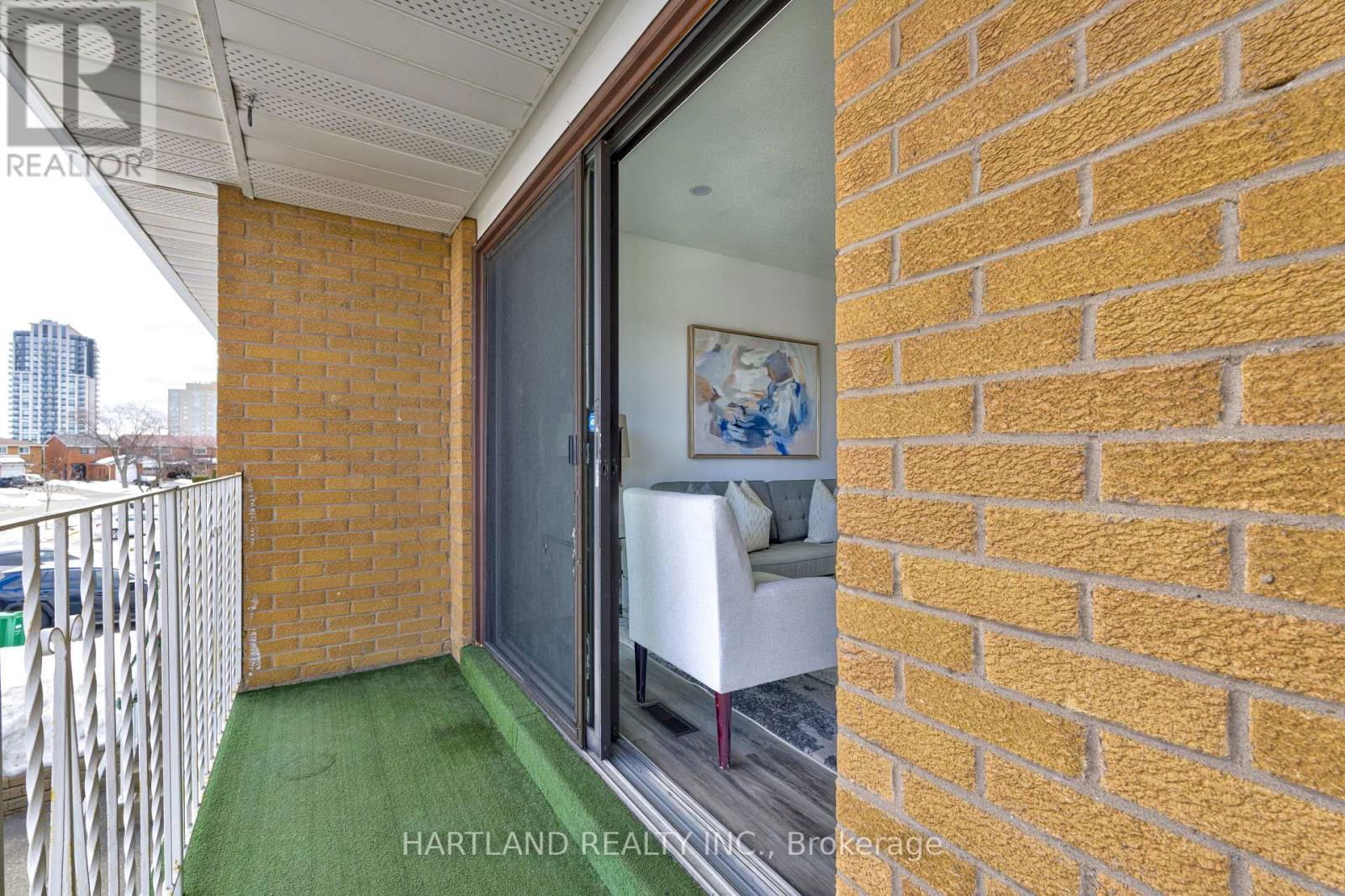 4124 DURSLEY CRESCENT Image 27
