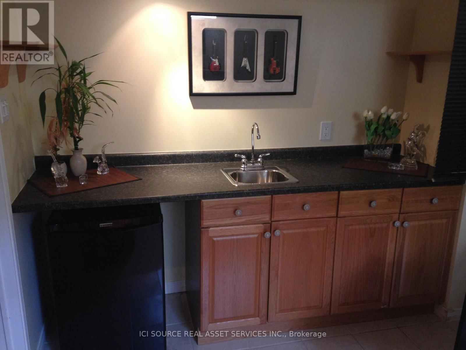 2242 GRAND OAK TRAIL Image 11