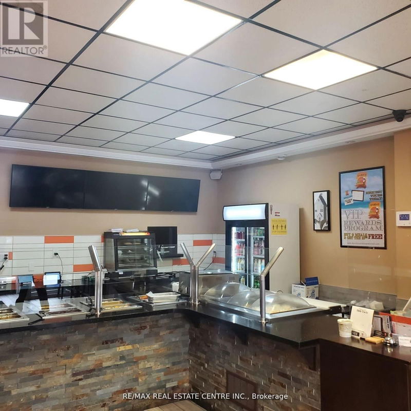 Image #1 of Restaurant for Sale at Lakeshore, Mississauga , Ontario