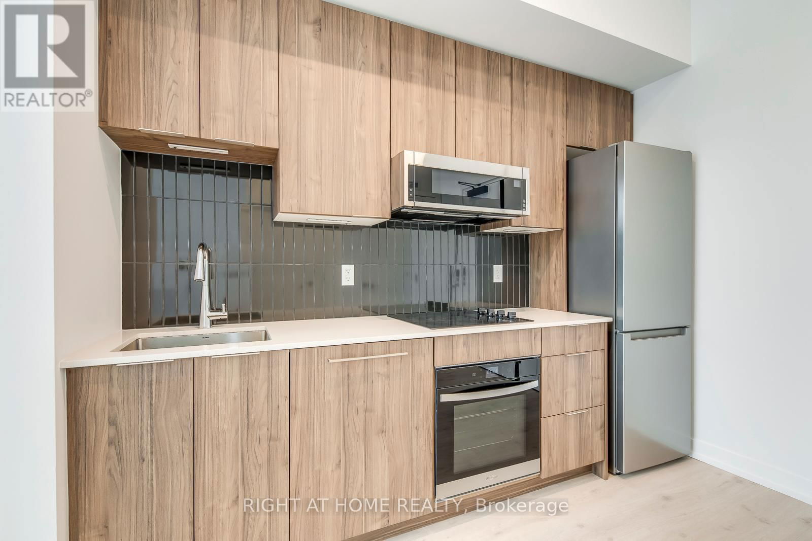 136 - 2501 SAW WHET BOULEVARD Image 12