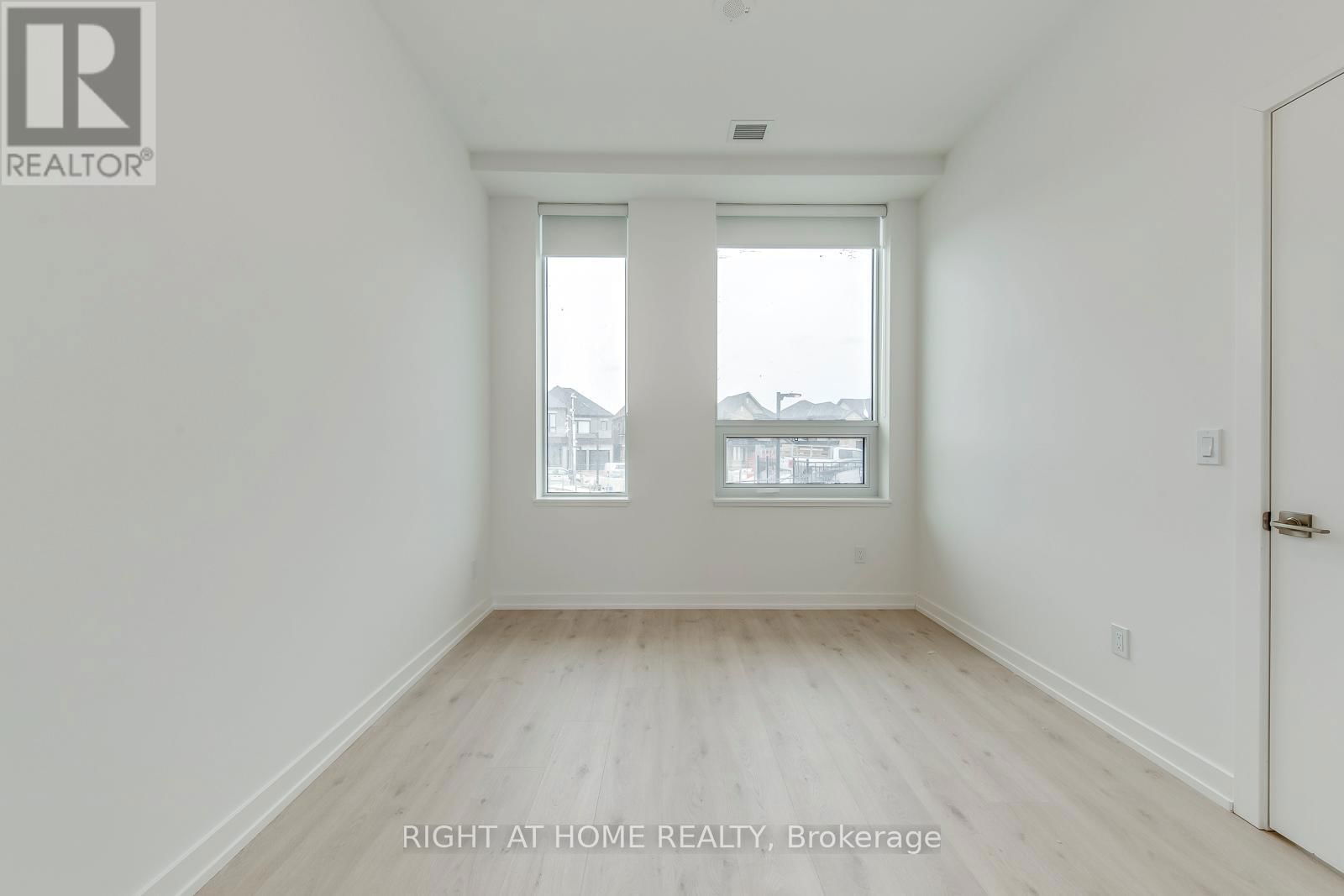 136 - 2501 SAW WHET BOULEVARD Image 18