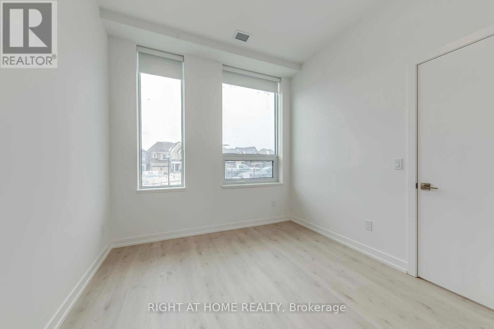 136 - 2501 SAW WHET BOULEVARD Image 19