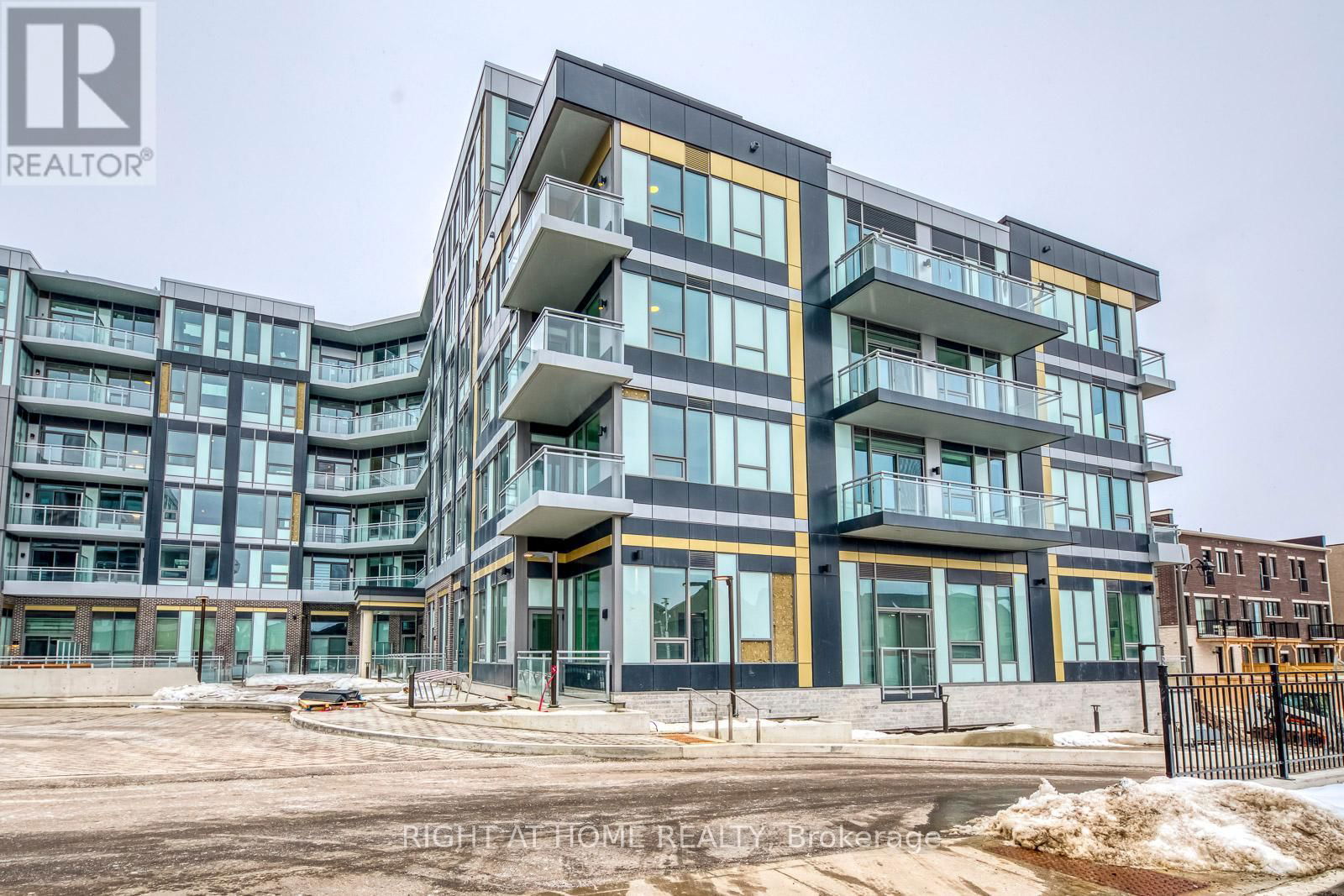 136 - 2501 SAW WHET BOULEVARD Image 3