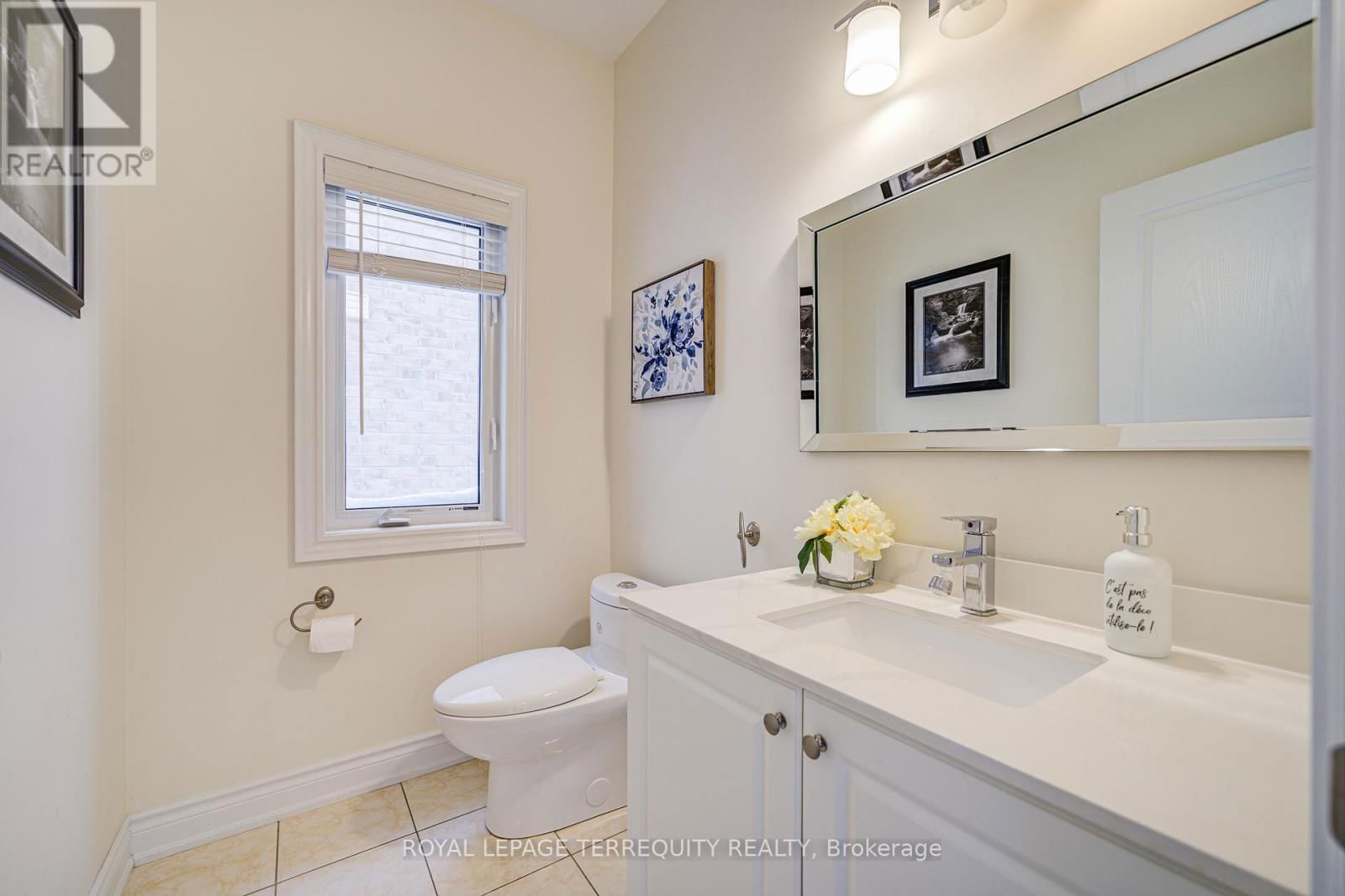 32 MISTYGLEN CRESCENT Image 26