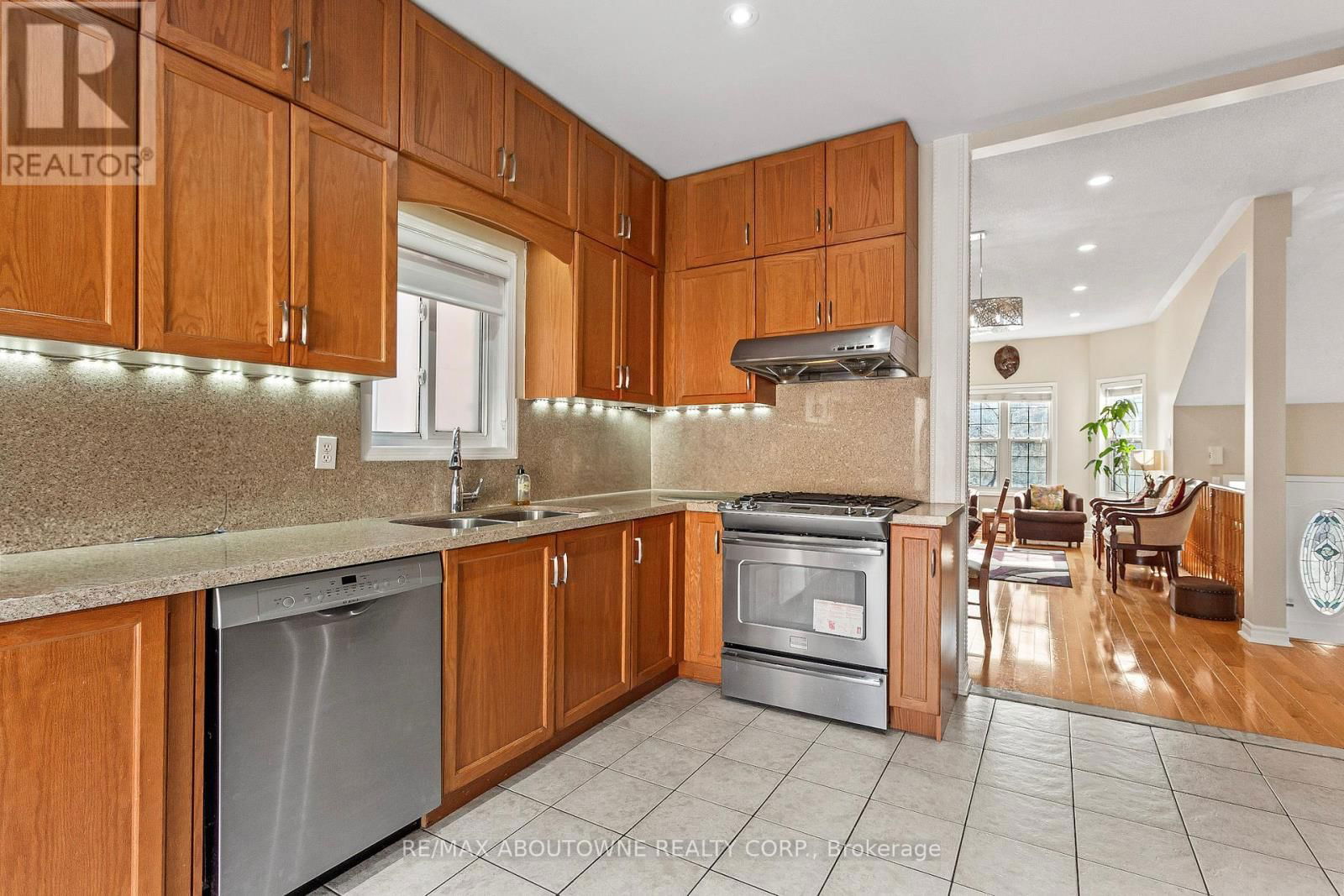 5629 LONGFORD DRIVE Image 15