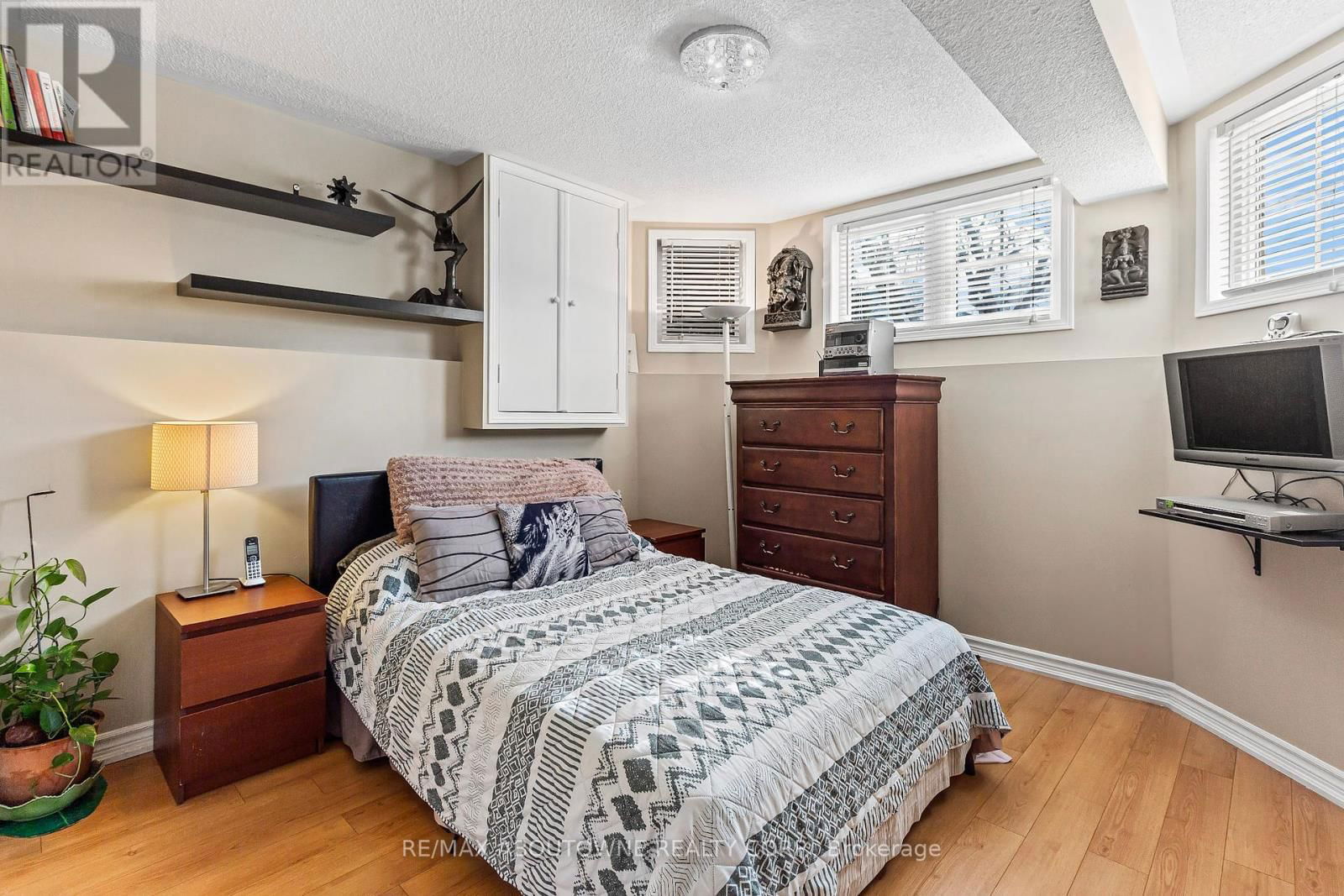 5629 LONGFORD DRIVE Image 29