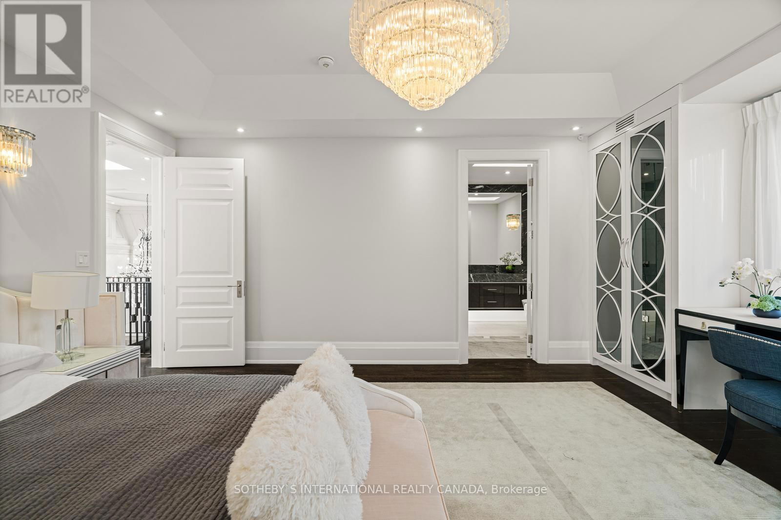 168 OLIVER PLACE Image 21