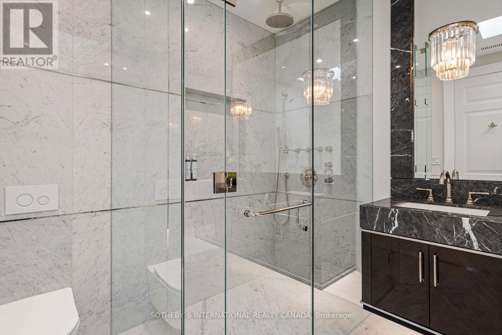 168 OLIVER PLACE Image 22