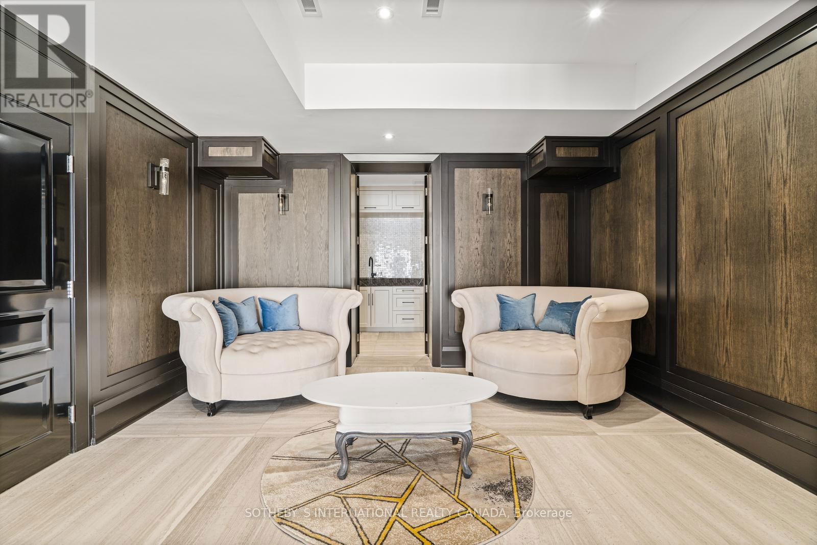 168 OLIVER PLACE Image 44