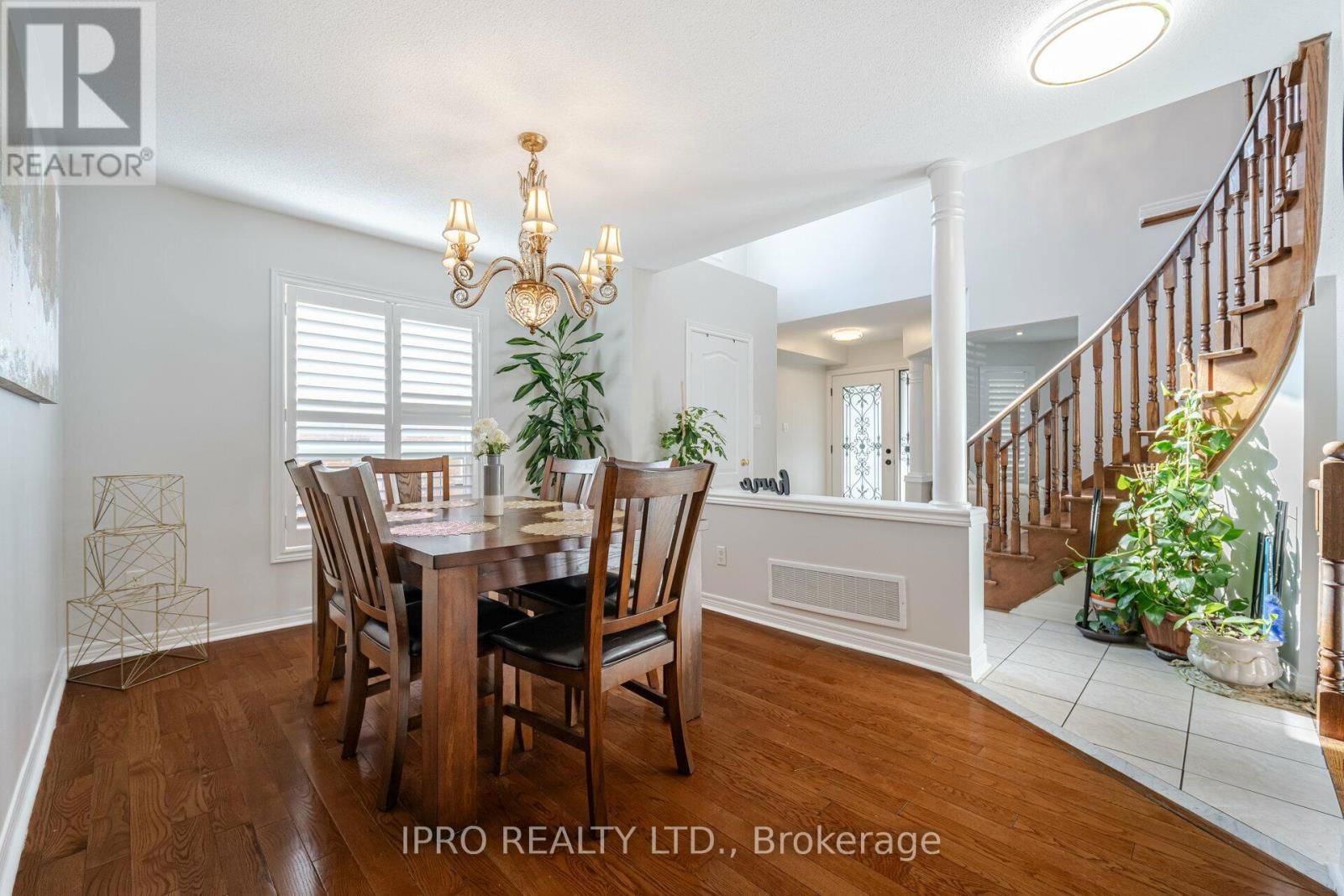 49 AUSTRALIA DRIVE Image 10
