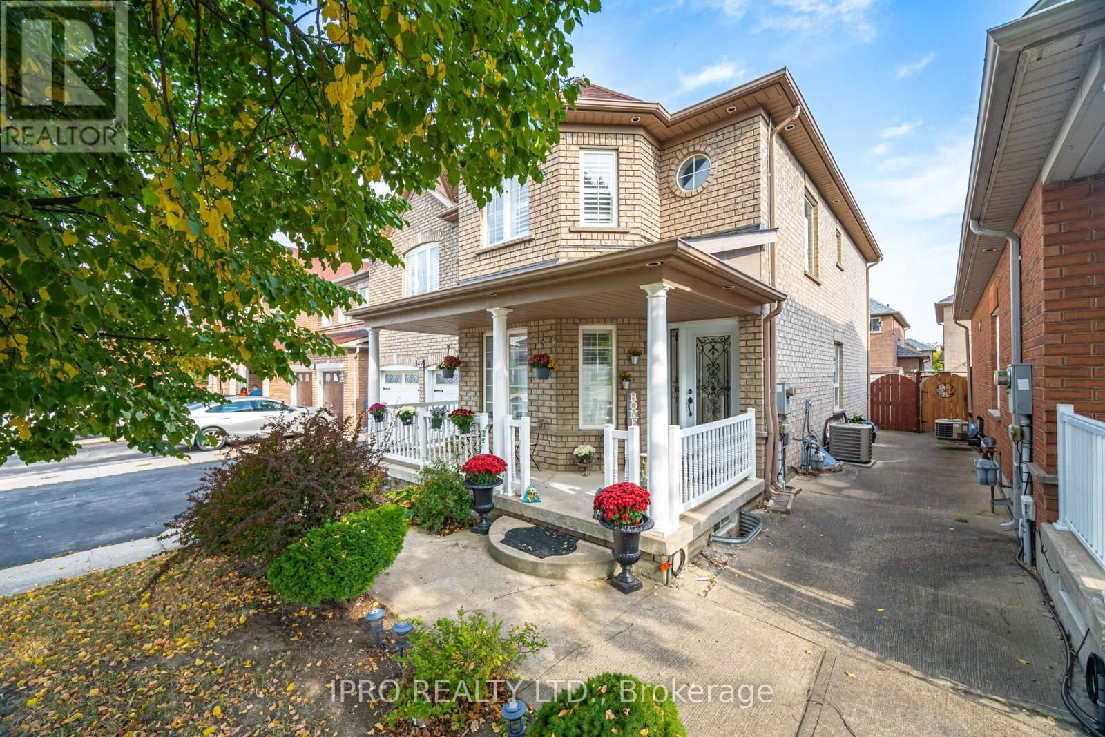 49 AUSTRALIA DRIVE Image 3