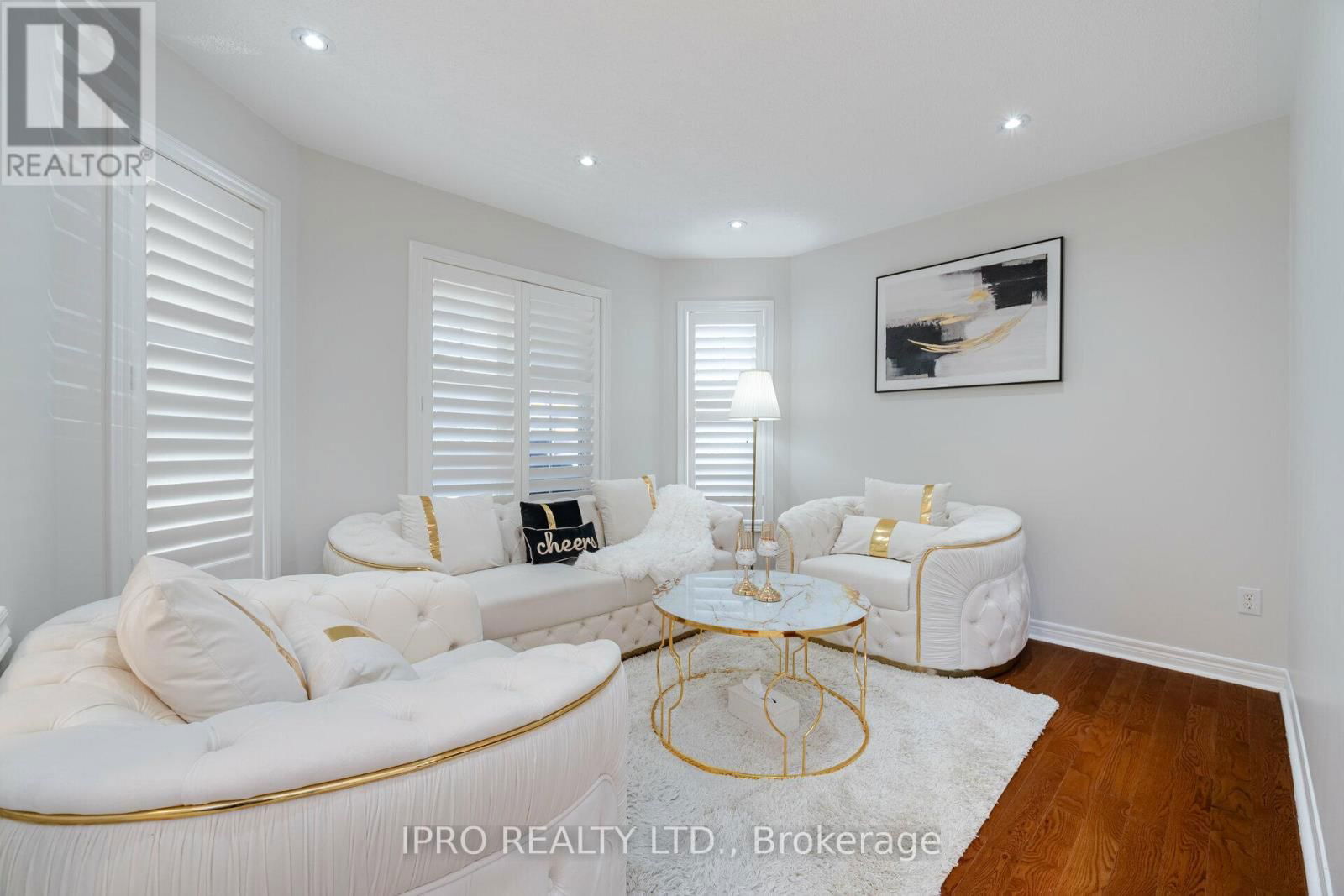 49 AUSTRALIA DRIVE Image 8