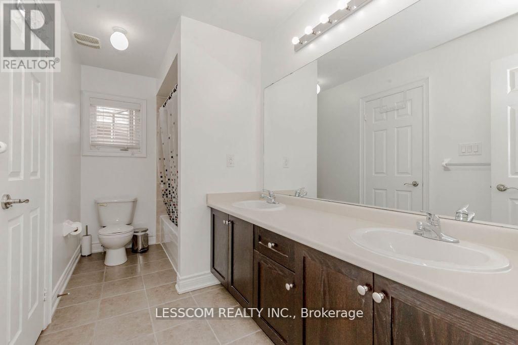 97 ROYAL WEST DRIVE Image 21