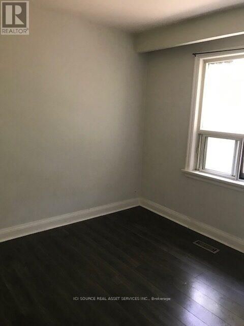 90 FLAMBOROUGH DRIVE Image 2