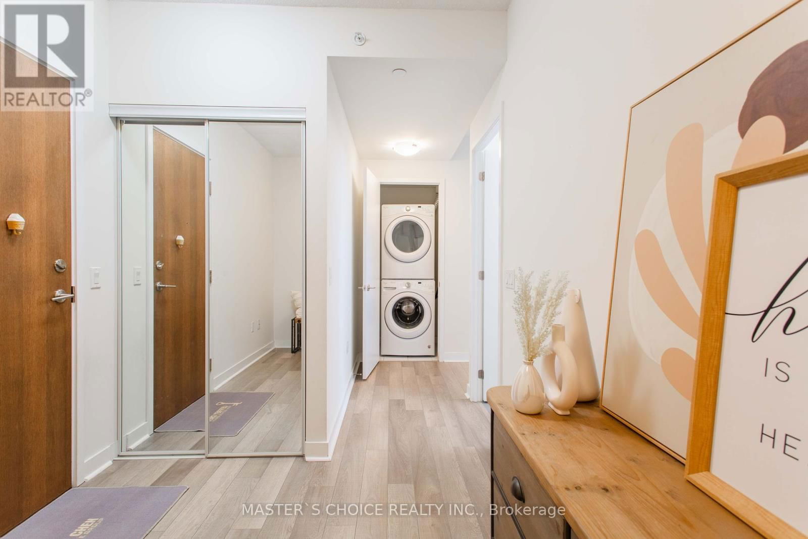 1407 - 3975 GRAND PARK DRIVE Image 4