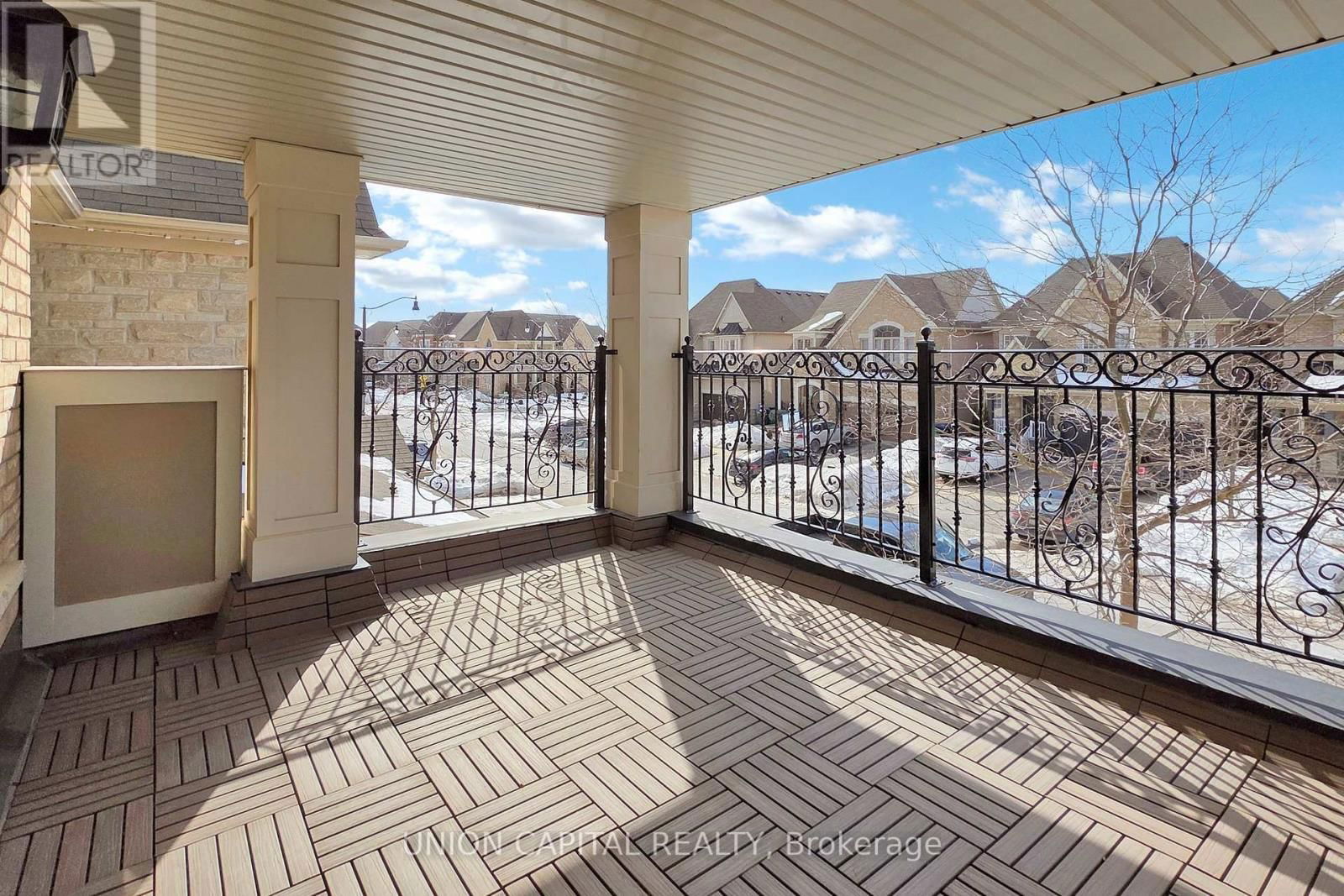 17 VERNOSA DRIVE Image 40