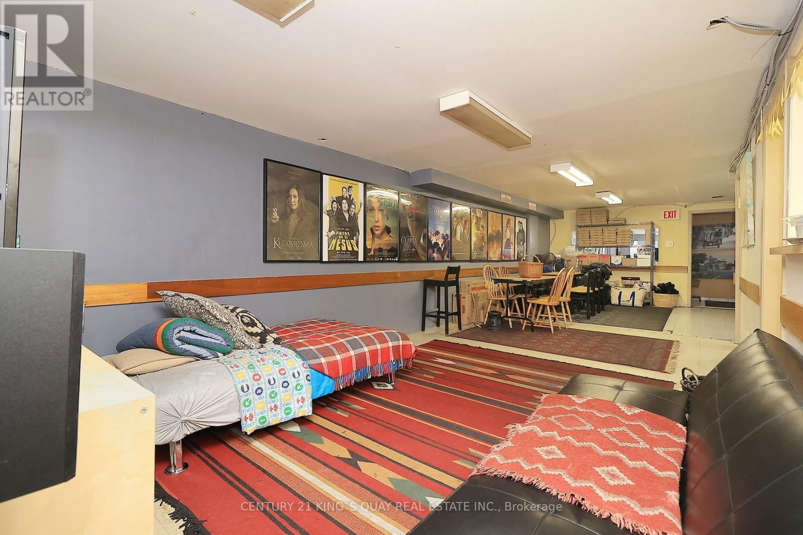 748 WILSON AVENUE Image 13