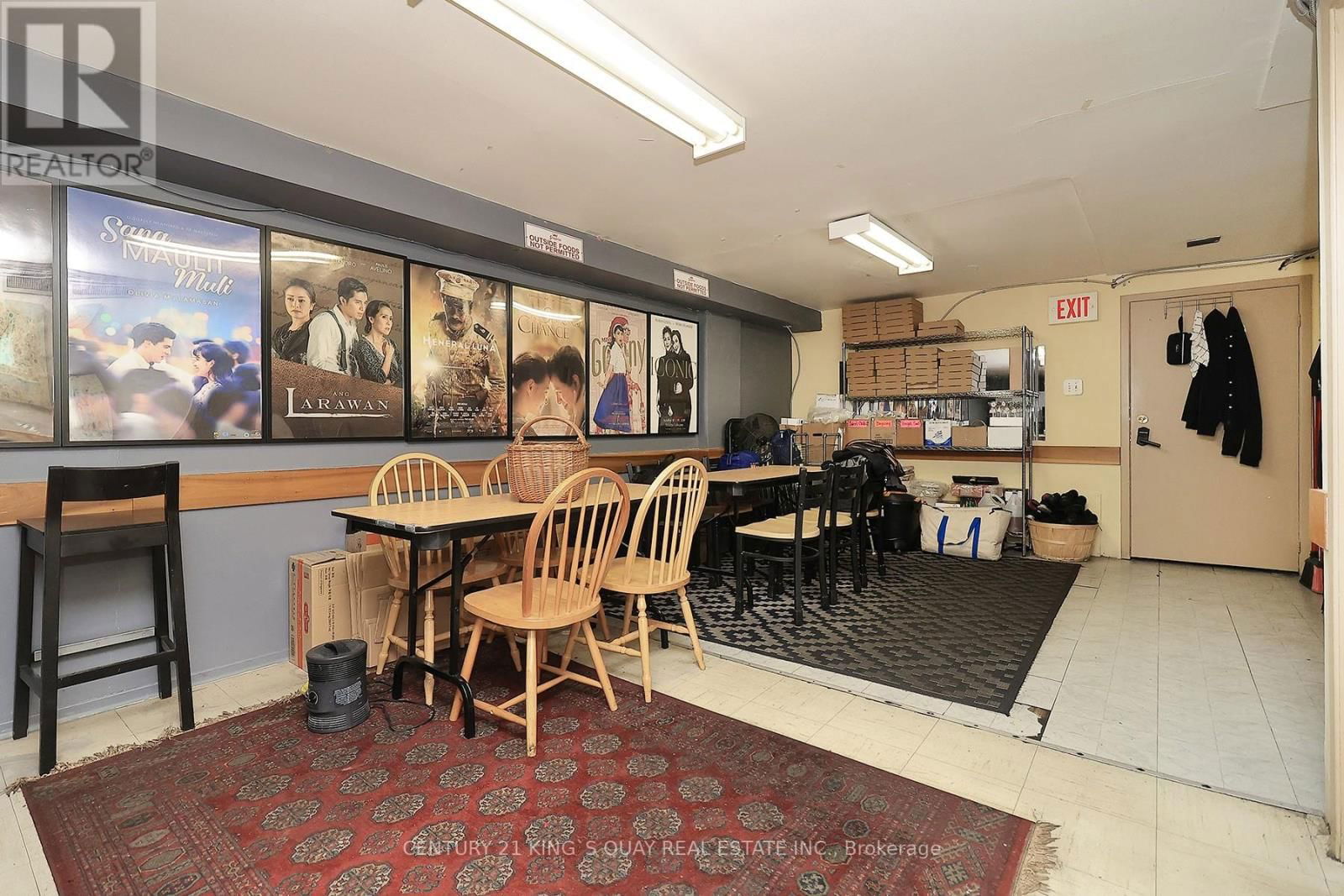 748 WILSON AVENUE Image 20