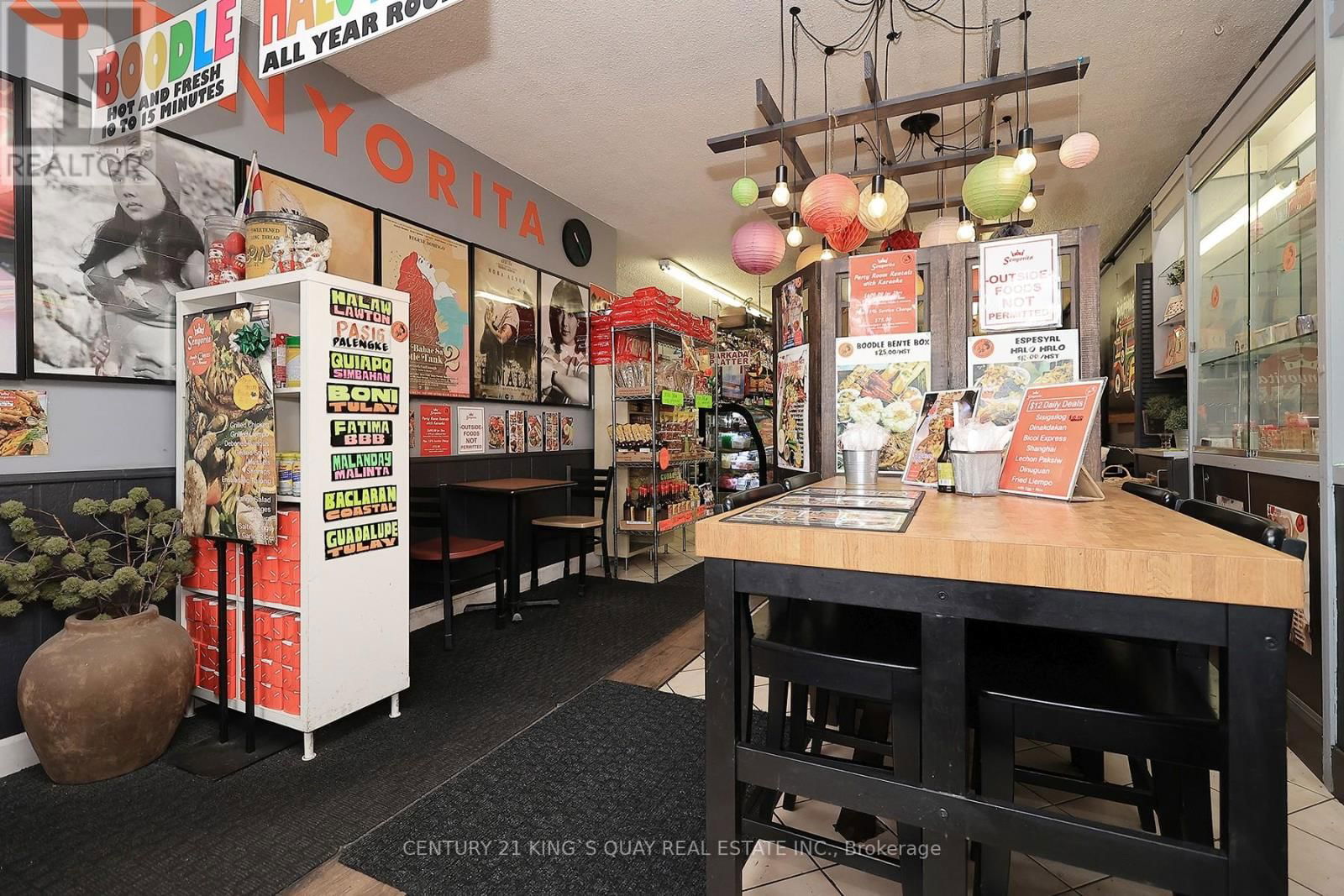 748 WILSON AVENUE Image 26