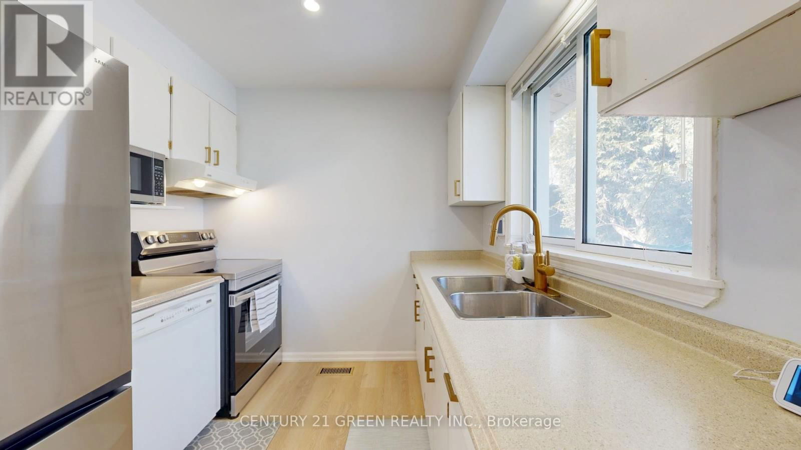 31 CATHEDRAL ROAD Image 15