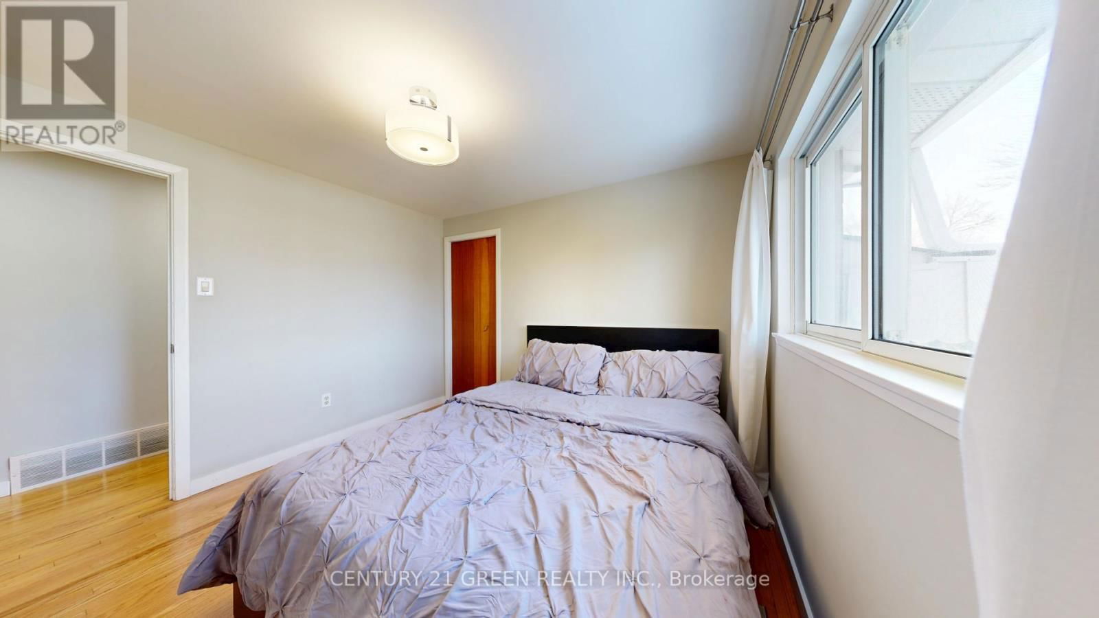 31 CATHEDRAL ROAD Image 24