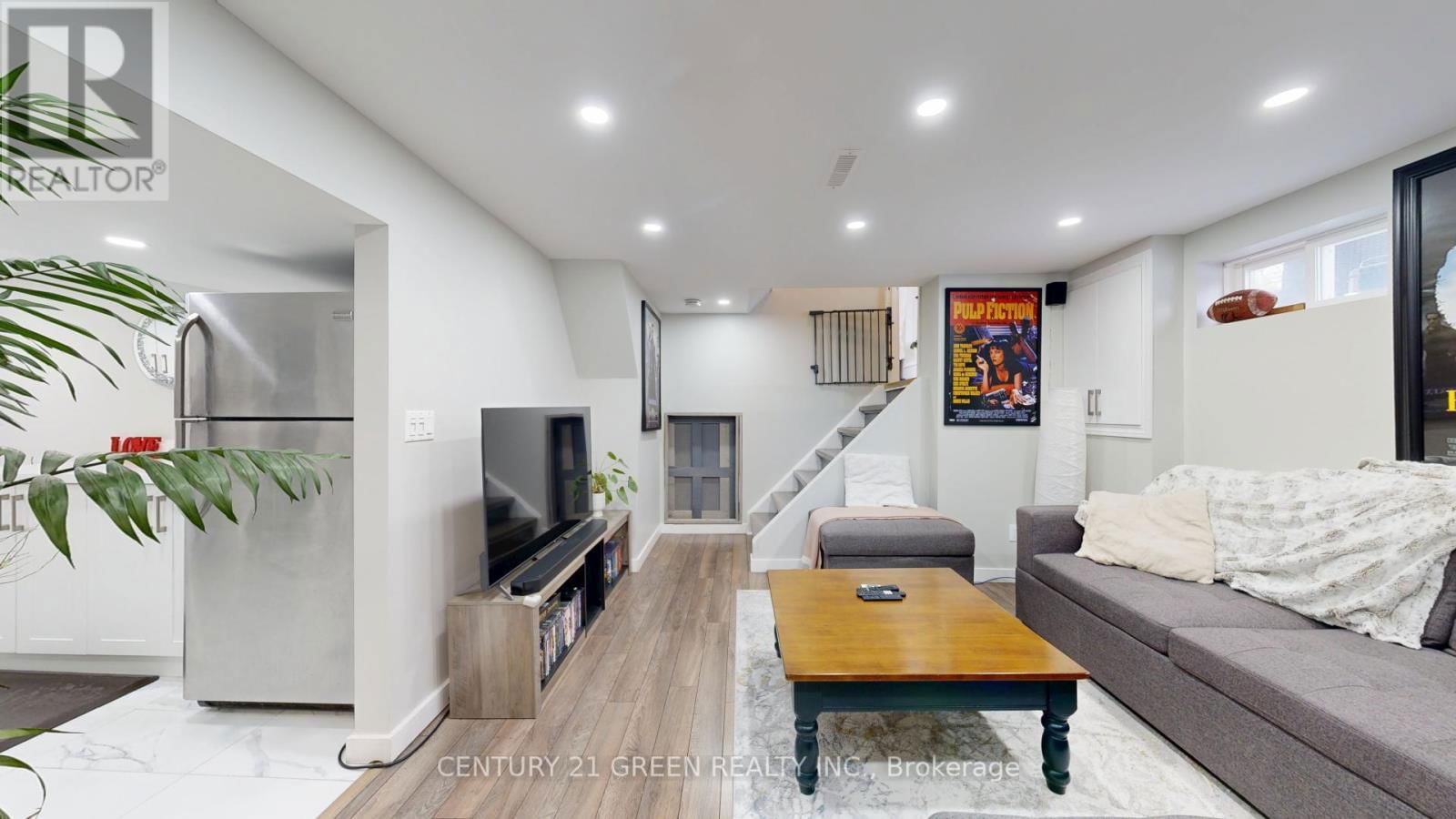 31 CATHEDRAL ROAD Image 38