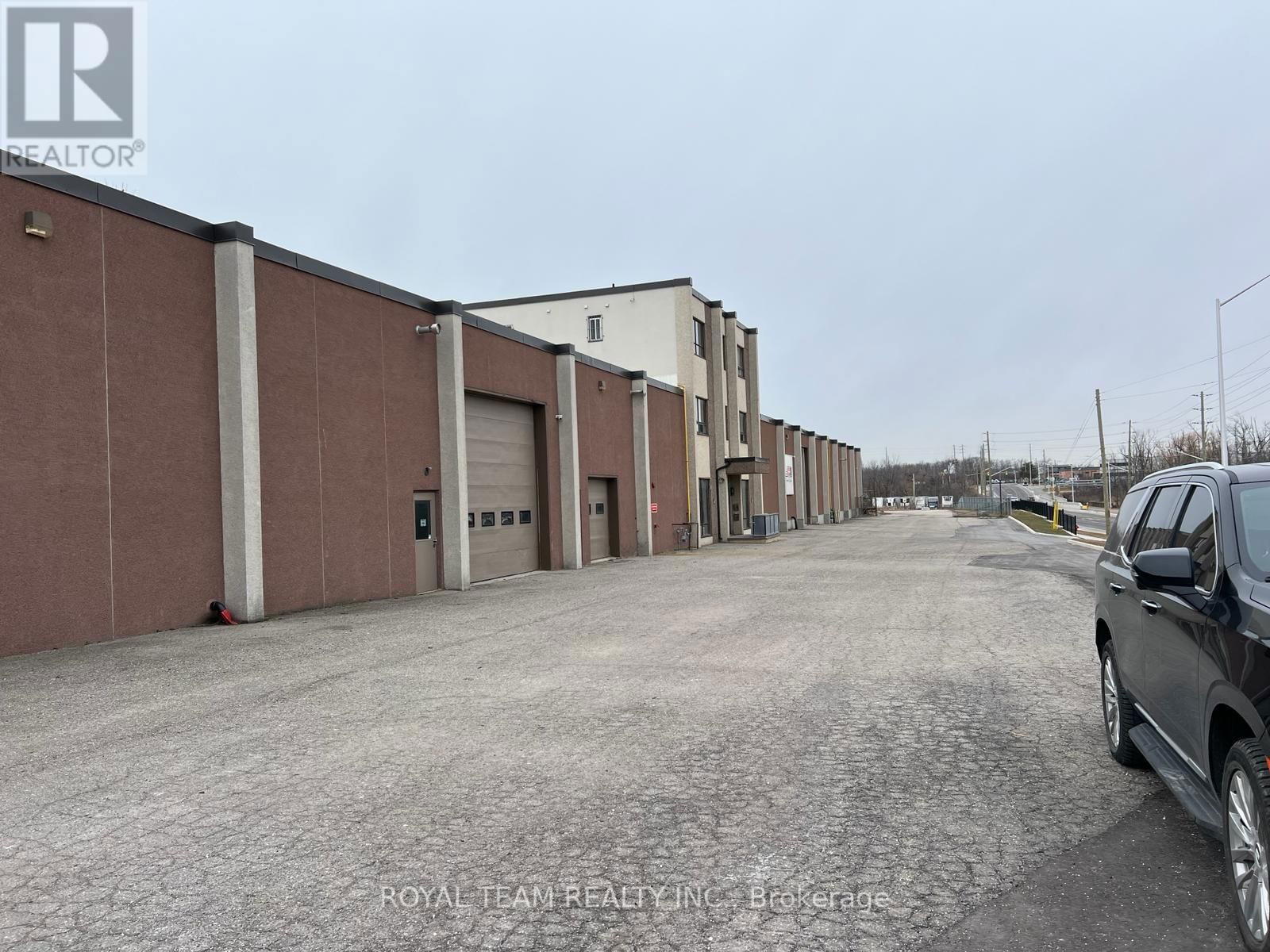 270 BRONTE STREET N Image 8