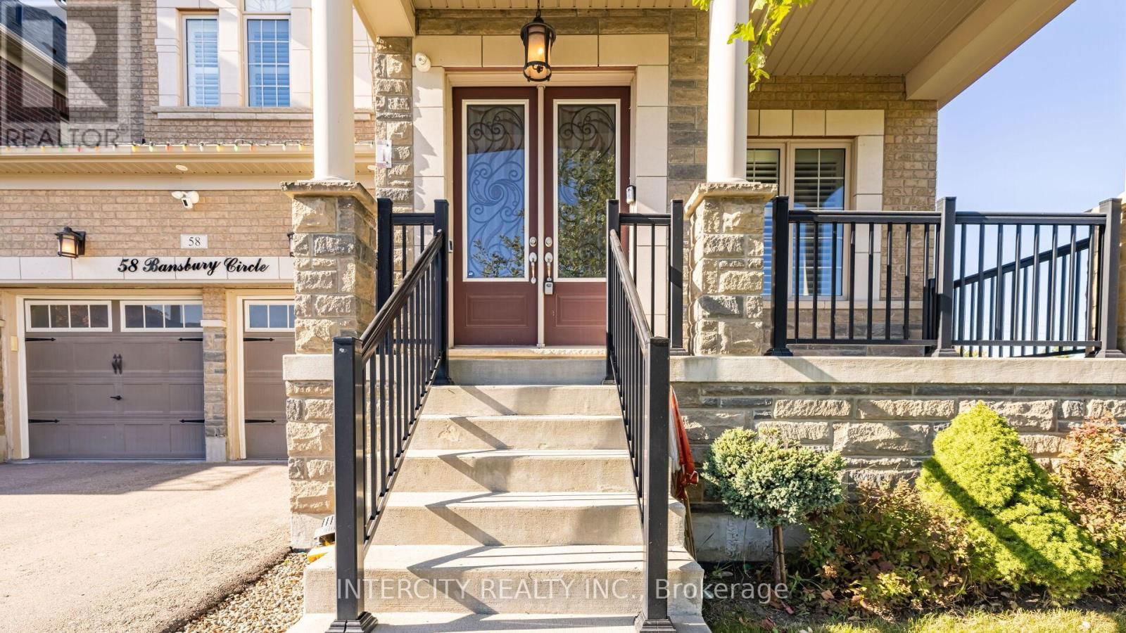 58 BANSBURY CIRCLE Image 2