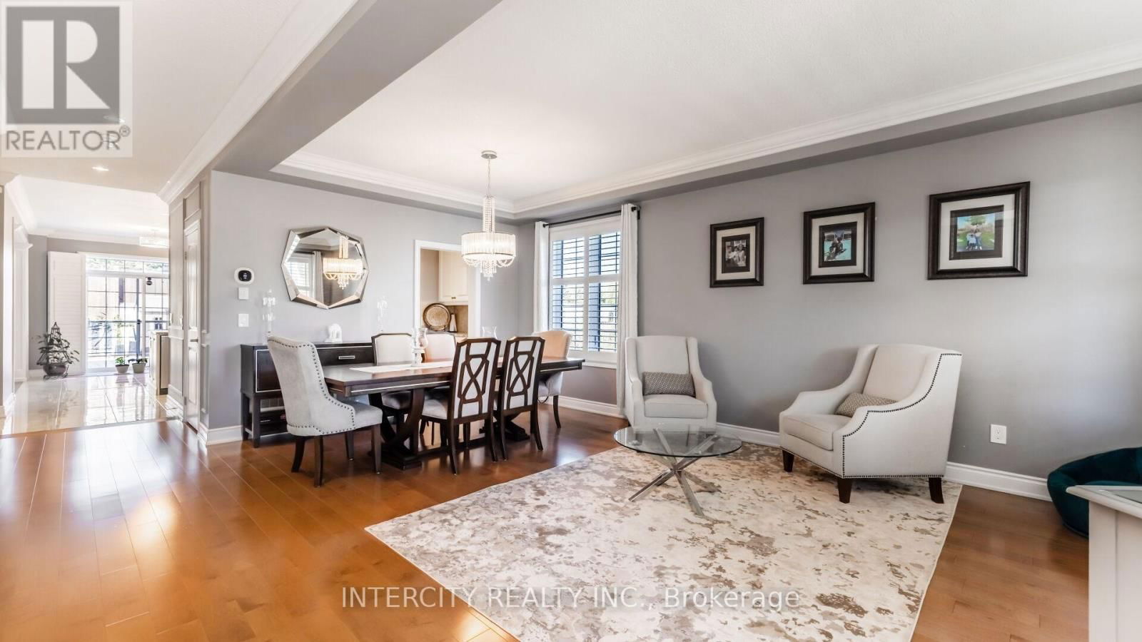 58 BANSBURY CIRCLE Image 4