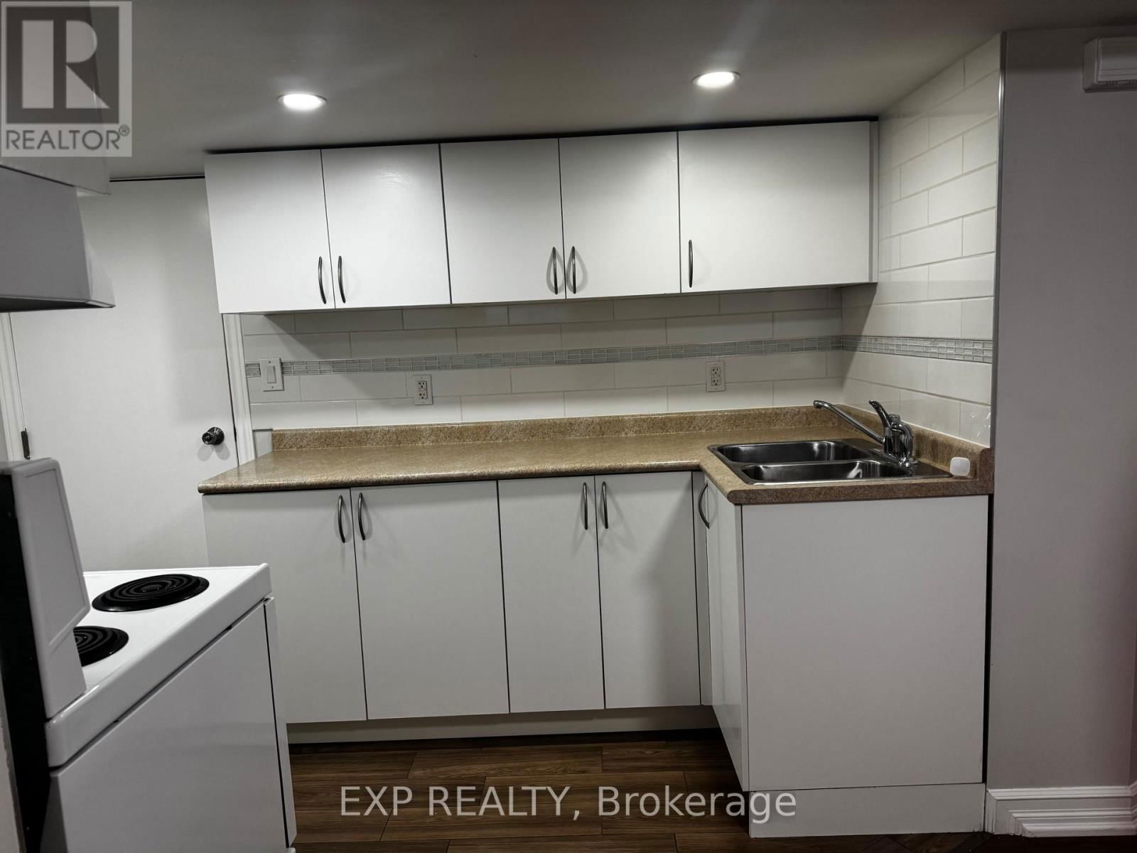 17 ALABASTER DRIVE Image 5