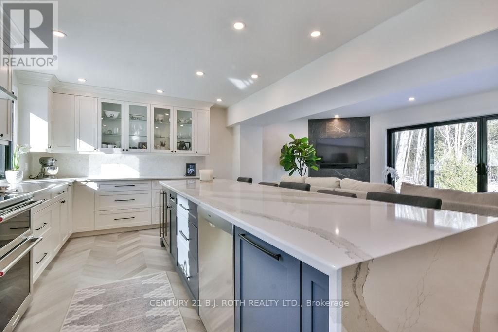 10457 DARKWOOD ROAD Image 20
