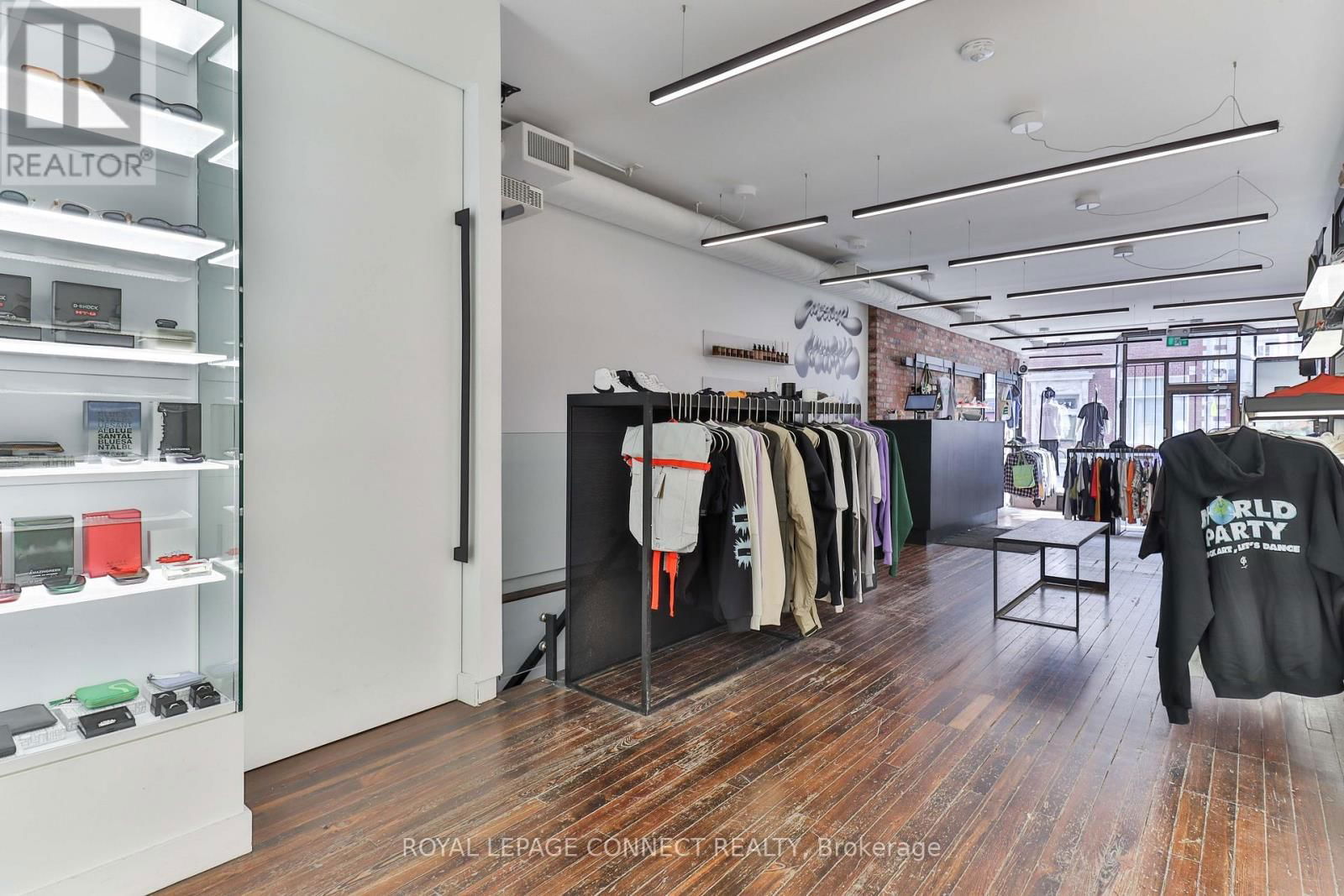 Main - 406 RONCESVALLES AVENUE Image 16