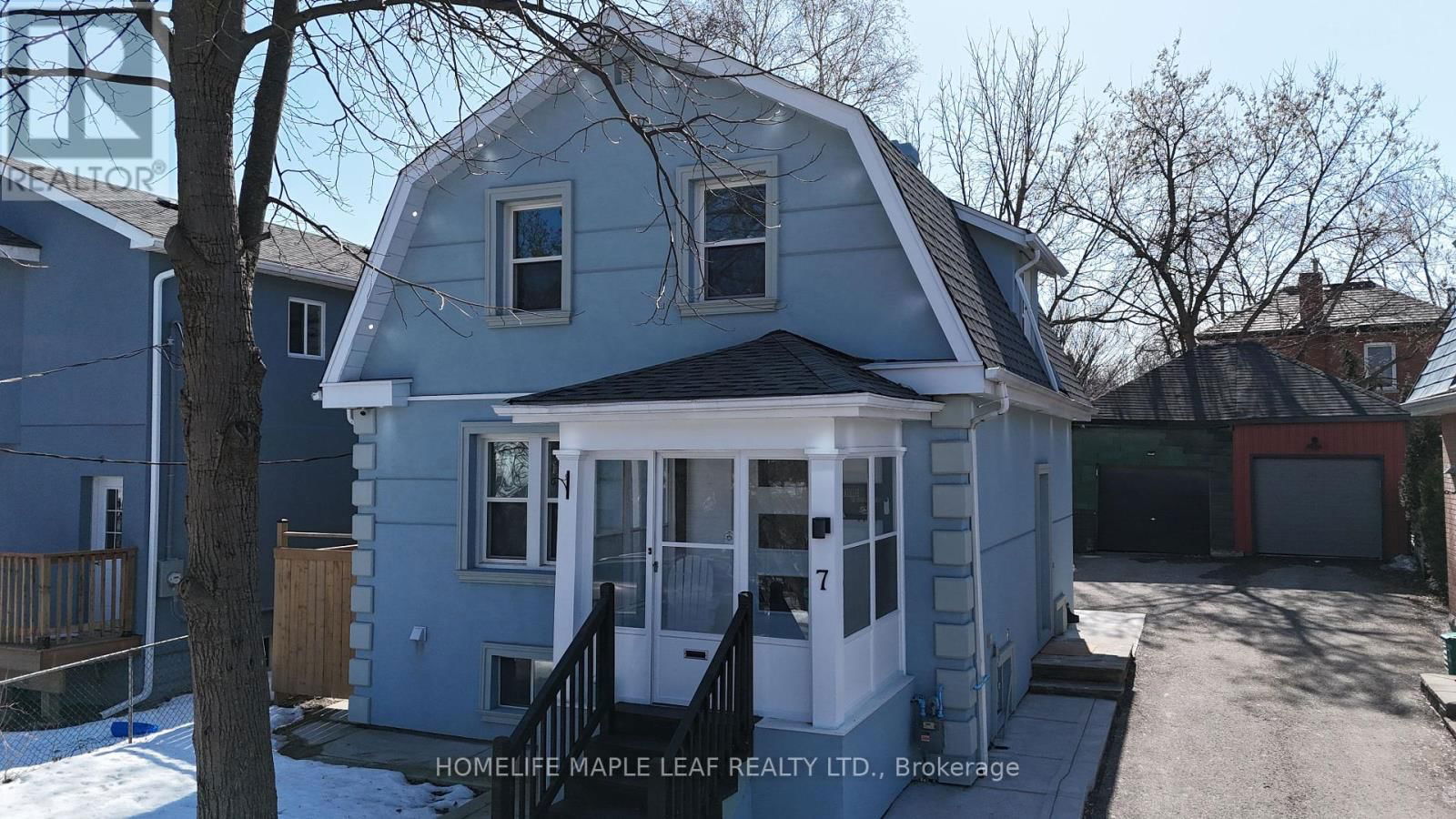 7 LOWES AVENUE Image 1