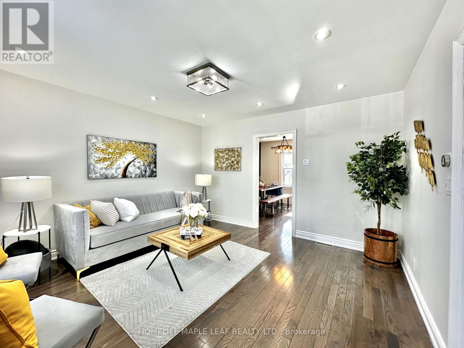 7 LOWES AVENUE Image 11