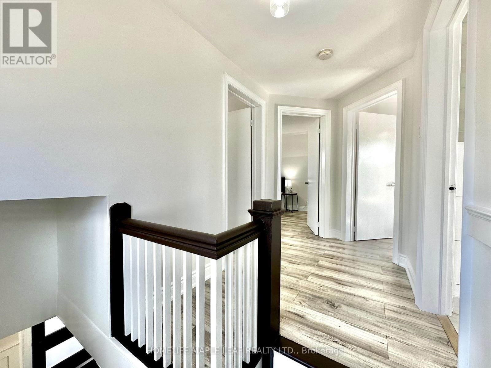 7 LOWES AVENUE Image 15
