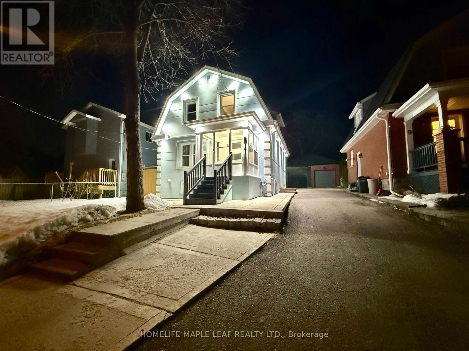 7 LOWES AVENUE Image 3