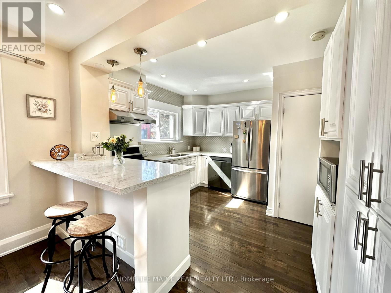 7 LOWES AVENUE Image 6